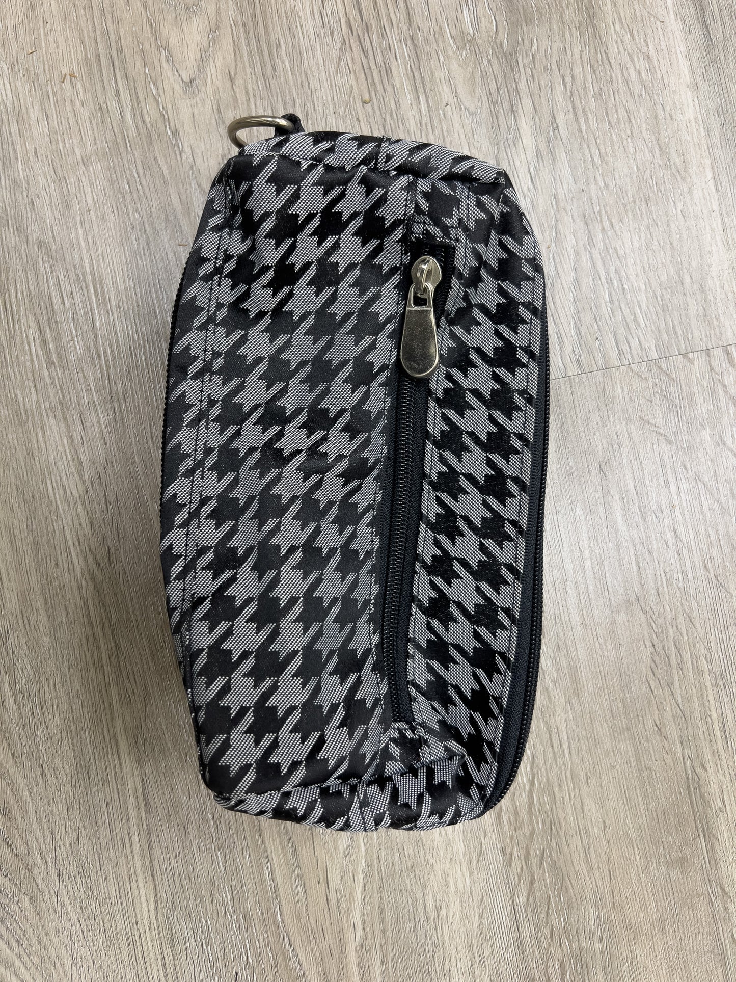 Houndstooth Travel Bag Multipurpose Organizer with 4 Large Pockets